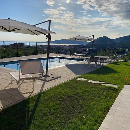 Swimming Pool Ca'du'ma' Portofino View Ovest Lägenhet